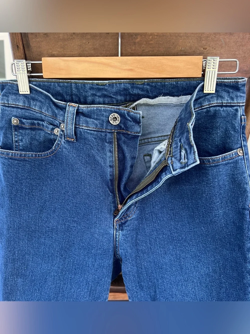 L.L. Bean 1912 Standard Fit Straight Leg Dark Wash Blue Jeans 30x32